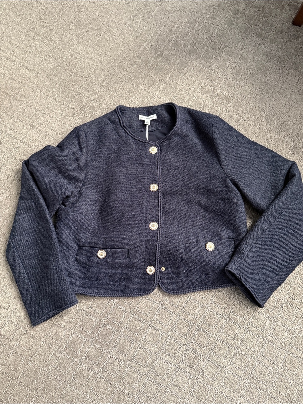 Free Assembly jacket